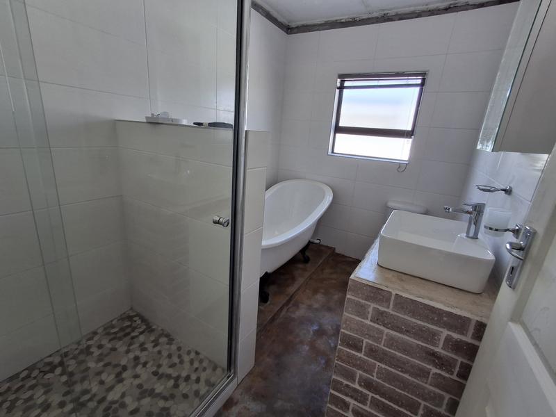 2 Bedroom Property for Sale in Britannia Bay Western Cape